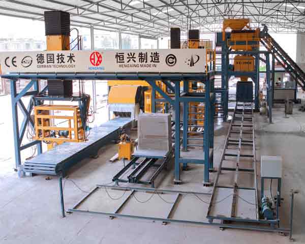 恒興陶(táo)粒自保溫磚生産(chan)線設備