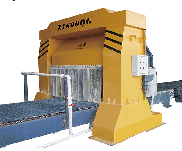 陶(tao)粒加氣(qì)塊切割(ge)機